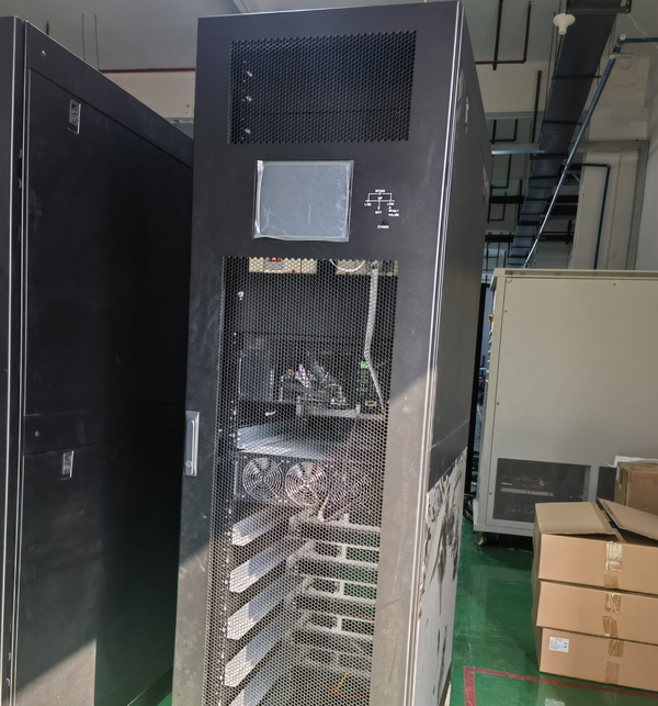 怎么选择UPS容量？看完这篇不踩坑！