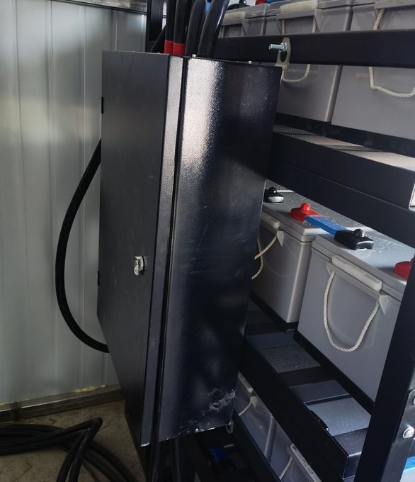 机房UPS不间断电源价格多少？2025年选购指南