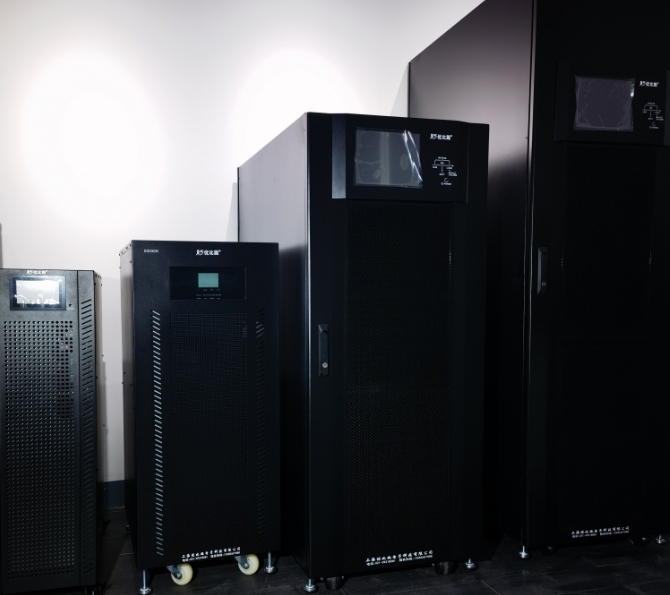 UPS电源连接市电：如何选对开关？