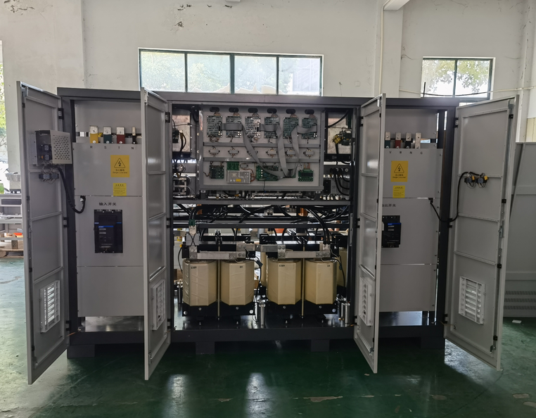 UPS不间断电源400V：工业供电的隐形守护者