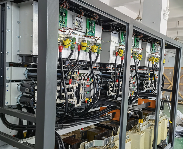 UPS不间断电源量大从优：选对产品，电力保障无忧