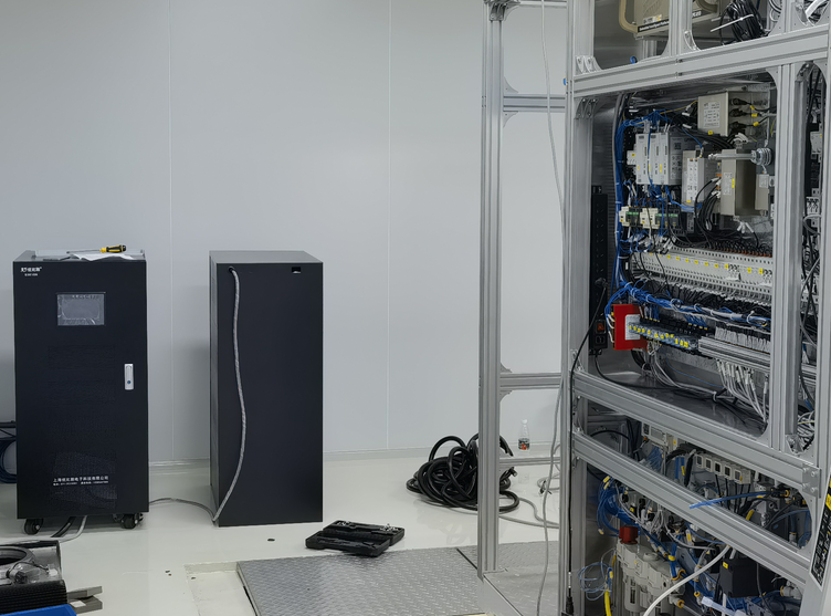 陕西UPS不间断电源价格解析：从入门到定制全知道